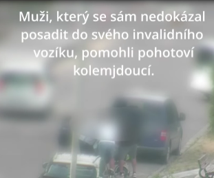 Pád z invalidního vozíku na zastávce skončil převozem do nemocnice👨🏼‍🦽‍➡️